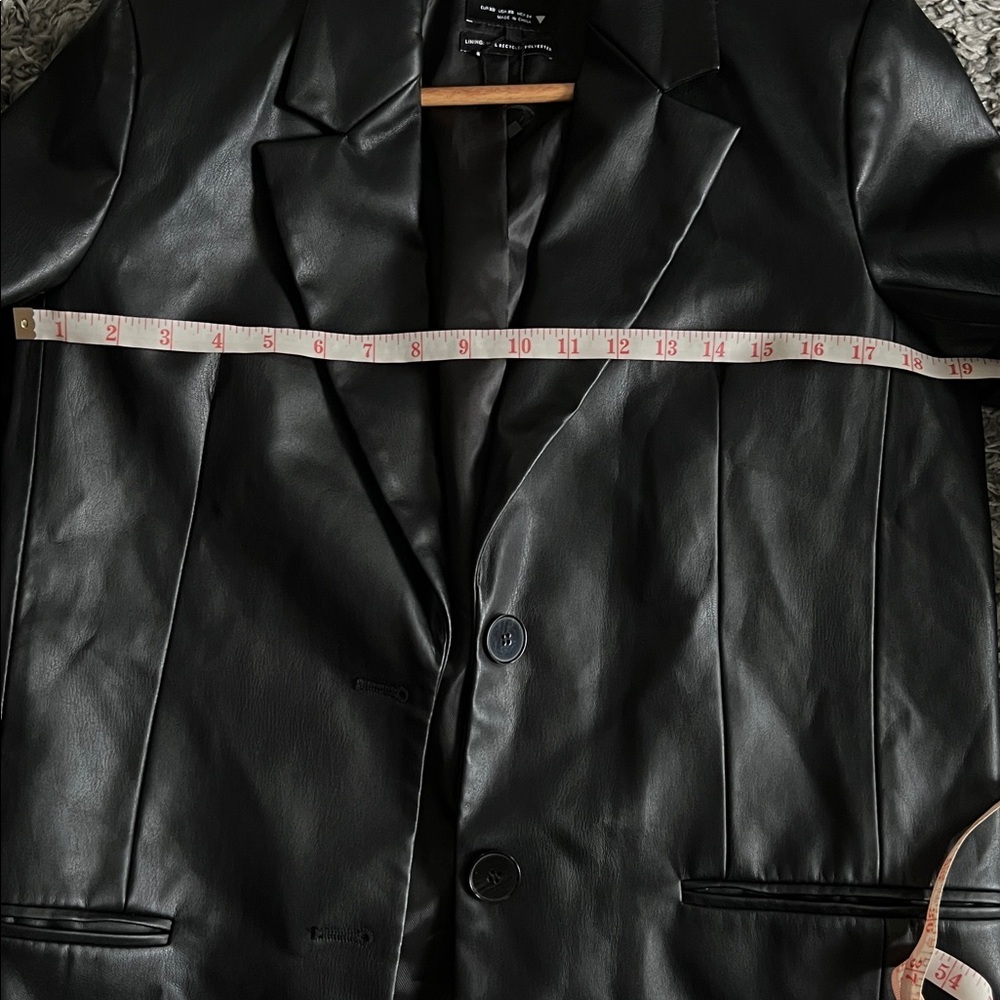 Zara Black Blazer - Picture 9 of 10